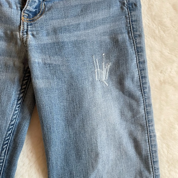 Cute hollister jeans - Picture 4 of 5